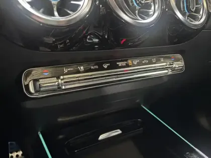 Photo 6 Mercedes GLA 250 e AMG Line