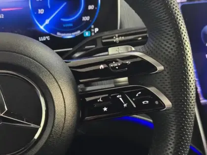 Photo 14 Mercedes EQE  350 4MATIC SUV AMG Line