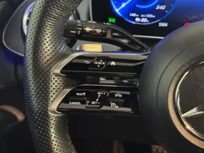 Photo 16 Mercedes EQE  350 4MATIC SUV AMG Line