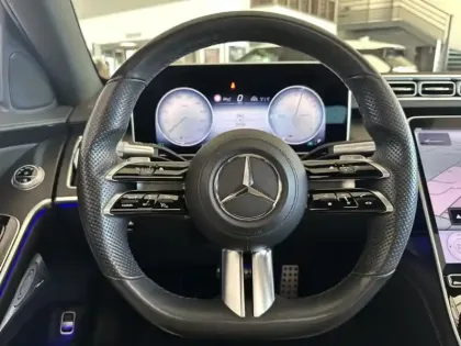 Photo 51 Mercedes CLA 580 e Berline AMG Line
