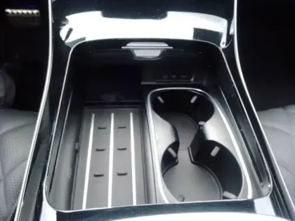 Photo 17 Mercedes CLA 580 e Berline AMG Line