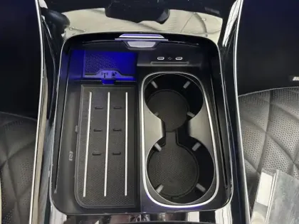 Photo 62 Mercedes CLA 580 e Berline AMG Line