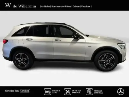 Photo 34 Mercedes GLC  300e 4MATIC SUV AMG Line
