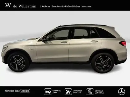 Photo 30 Mercedes GLC  300e 4MATIC SUV AMG Line