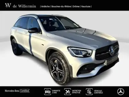 Photo 26 Mercedes GLC  300e 4MATIC SUV AMG Line