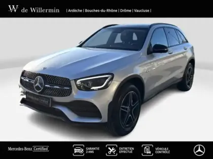 Photo 22 Mercedes GLC  300e 4MATIC SUV AMG Line