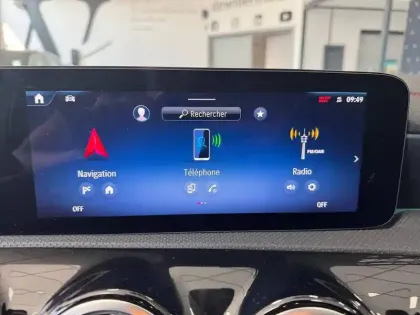 Photo 6 Mercedes CLA  220 d Coupé AMG Line