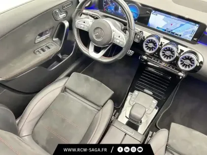 Photo 27 Mercedes Classe A 200 d AMG Line