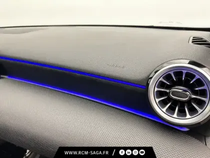 Photo 25 Mercedes Classe A 200 d AMG Line