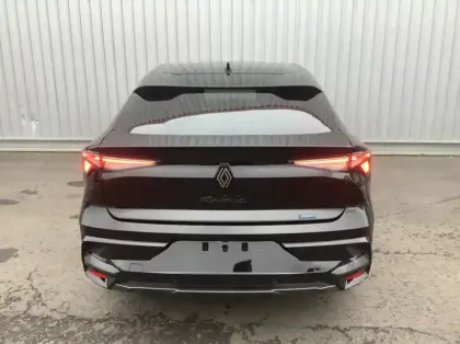 Photo 5 Renault Rafale Nouveau E-Tech full hybrid 200ch esprit Alpine