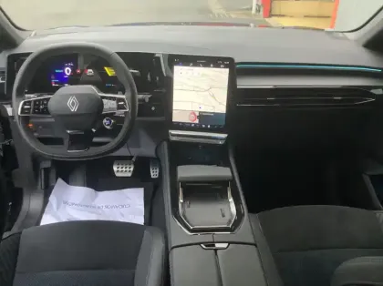 Photo 12 Renault Rafale Nouveau E-Tech full hybrid 200ch esprit Alpine