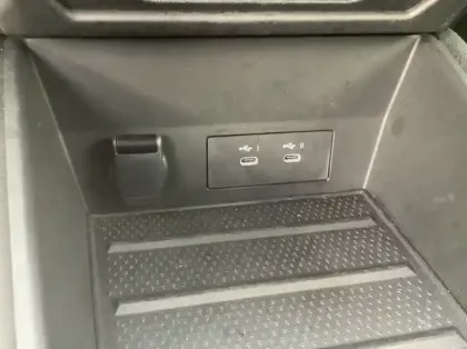 Photo 20 Renault Symbioz Nouveau E-Tech full hybrid 145 Iconic