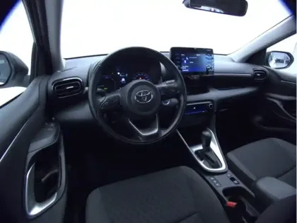 Photo 12 Toyota Yaris Hybride 116h Dynamic