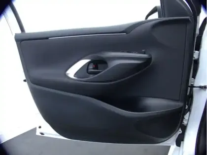 Photo 9 Toyota Yaris Hybride 116h Dynamic