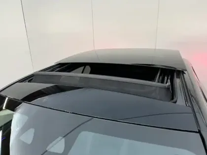 Photo 10 Mercedes Classe C Berline 300 e Hybrid EQ AMG Line