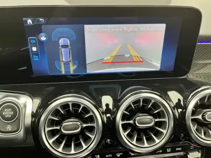 Photo 18 Mercedes GLB 200 d AMG Line