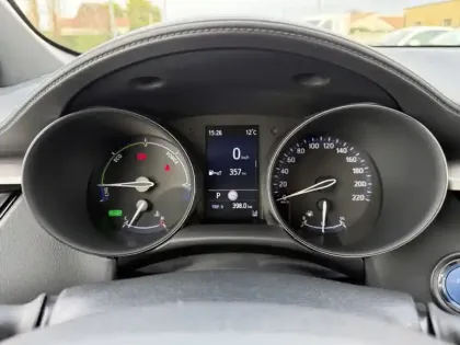 Photo 10 Toyota C-HR Hybrid Dynamic 1.8 122 ch