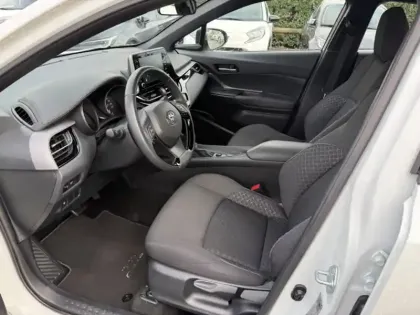 Photo 23 Toyota C-HR Hybrid Dynamic 1.8 122 ch