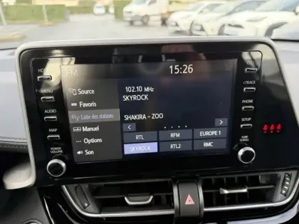 Photo 21 Toyota C-HR Hybrid Dynamic 1.8 122 ch