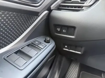 Photo 20 Toyota C-HR Hybrid Dynamic 1.8 122 ch