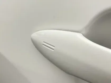 Photo 11 Toyota Yaris 116h Dynamic