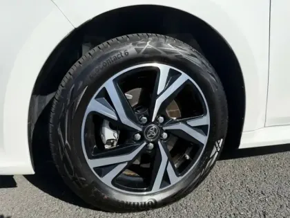 Photo 15 Toyota Yaris Hybride 116h Design MC2