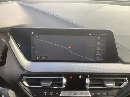 Photo 14 BMW Serie 1 F40 118d 150 ch BVA8 M Sport