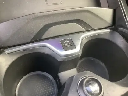 Photo 20 BMW Serie 1 F40 118d 150 ch BVA8 M Sport