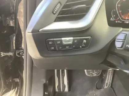 Photo 27 BMW Serie 1 F40 118d 150 ch BVA8 M Sport