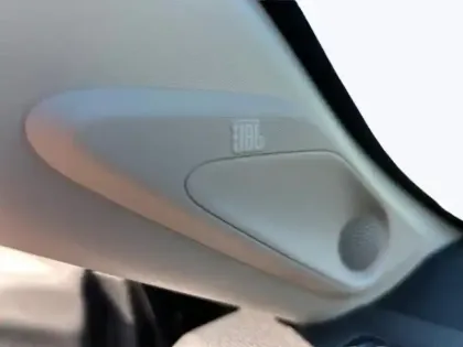 Photo 23 Toyota Rav4 Hybride 2WD 218ch Lounge PAck Premium MY24