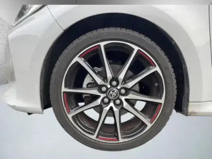 Photo 8 Toyota Yaris Hybride 116h GR SPORT