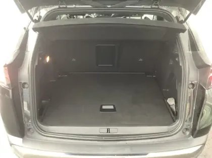 Photo 9 Peugeot 3008 Hybrid 136 e-DCS6 GT