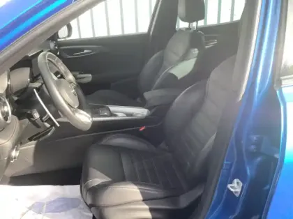 Photo 10 Alfa Romeo Tonale Nouveau 1.5 Hybrid 160 ch VGT TCT7 Veloce