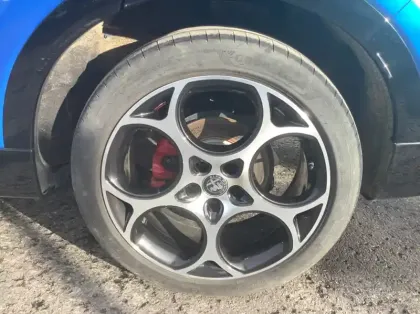 Photo 8 Alfa Romeo Tonale Nouveau 1.5 Hybrid 160 ch VGT TCT7 Veloce