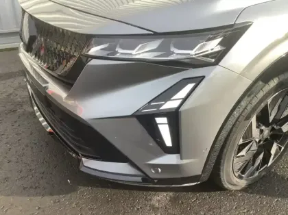 Photo 26 Renault Rafale Nouveau E-Tech full hybrid 200ch esprit Alpine