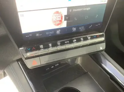 Photo 15 Renault Rafale Nouveau E-Tech full hybrid 200ch esprit Alpine