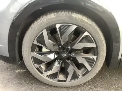 Photo 8 Renault Rafale Nouveau E-Tech full hybrid 200ch esprit Alpine