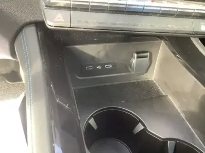 Photo 20 Renault Rafale Nouveau E-Tech full hybrid 200ch esprit Alpine