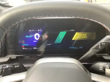 Photo 13 Renault Rafale Nouveau E-Tech full hybrid 200ch esprit Alpine