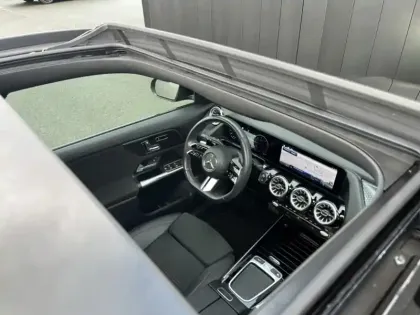 Photo 11 Mercedes GLA 220 d 4MATIC AMG Line