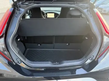 Photo 13 Toyota Aygo Hybride 116h GR Sport JBL CROSSOVER G