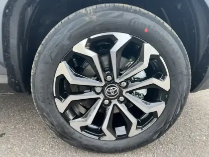 Photo 8 Toyota Yaris Hybride 116H 2WD DESIGN PACK CARGO MY25