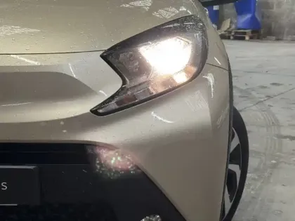 Photo 23 Toyota Aygo 1.0 VVT-i 72 Design