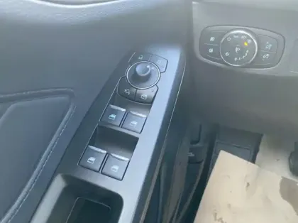 Photo 23 Ford Focus Gén. IV Ph2 Titanium X Business 5