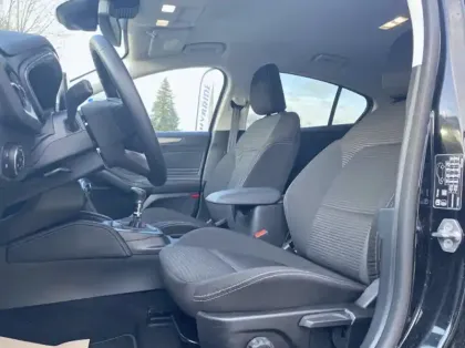 Photo 9 Ford Focus 1.0 EcoBoost mHEV 125ch Titanium X Business