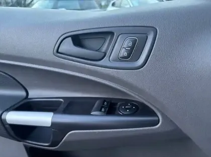 Photo 5 Ford Transit Connect Fourgonnette L1 1.0E 100ch E85 Trend