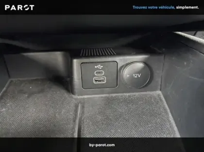 Photo 17 Ford Kuga 2.5 Duratec 190ch FHEV E85 Titanium BVA