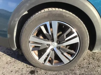 Photo 8 Peugeot 3008 BlueHDi 130ch S&S EAT8 Allure Pack