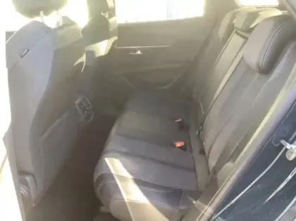 Photo 11 Peugeot 3008 BlueHDi 130ch S&S EAT8 Allure Pack