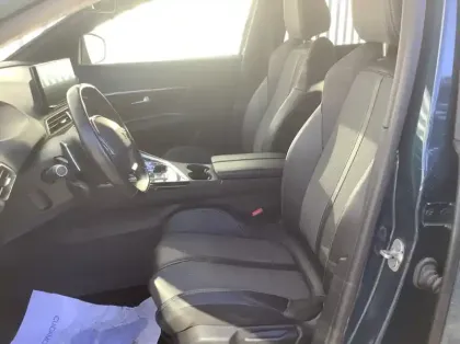 Photo 10 Peugeot 3008 BlueHDi 130ch S&S EAT8 Allure Pack